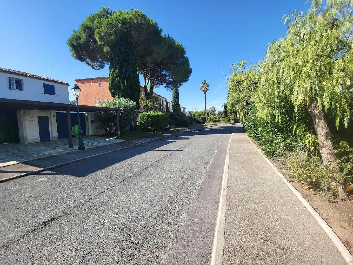Appartement Centre Port-Grimaud Avec Vue Magnifique Sur La Giscle Apartment