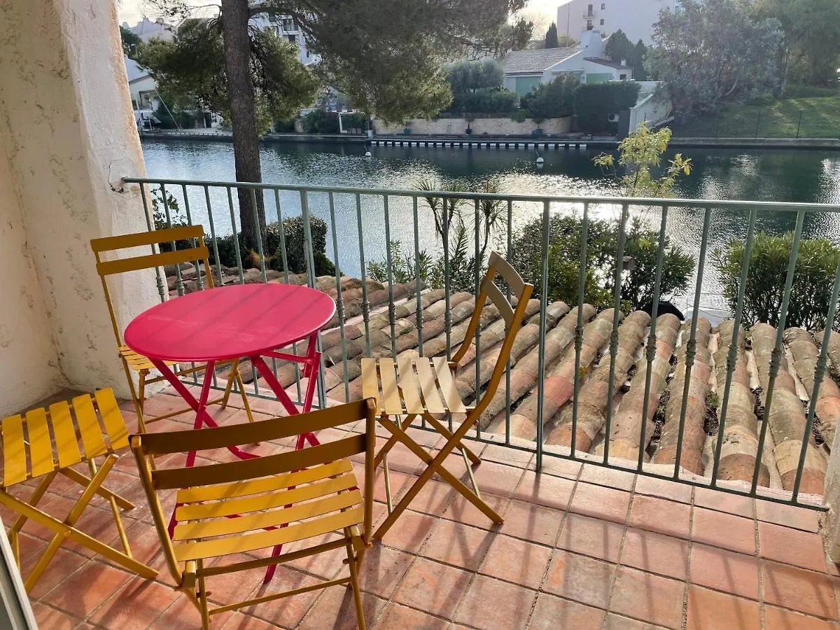 Appartement Centre Port-Grimaud Avec Vue Magnifique Sur La Giscle location
